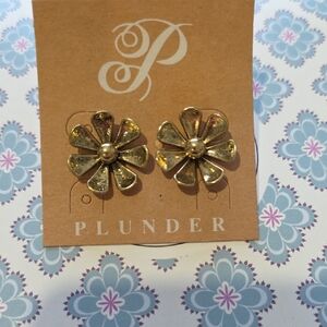 Plunder Metallic Floral Earrings